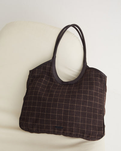 Brown leather maxi tote bag