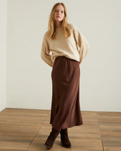 FLOWY SATEEN SKIRT CHOCOLATE