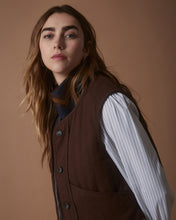 QUILTED COTTON VEST BROWN