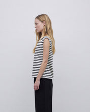 Navy blue basic striped sleeveless T-shirt