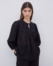 BLACK QUILTED YOKE SHIRT