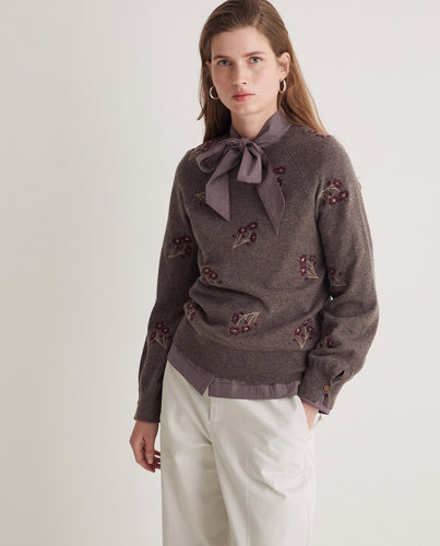 Wool-blend sweater with embroidered flowers
