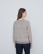 PRINT JACQUARD SWEATER SAND