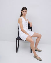 WHITE 100% LINEN SHORTS