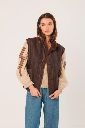 REVERSIBLE FURRY VEST