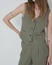 FITTED VEST GREEN